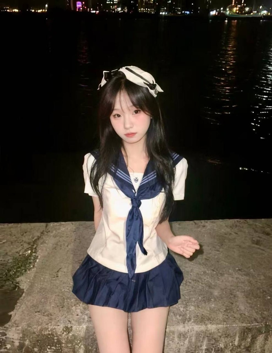 成都清纯少女模特街拍生活照