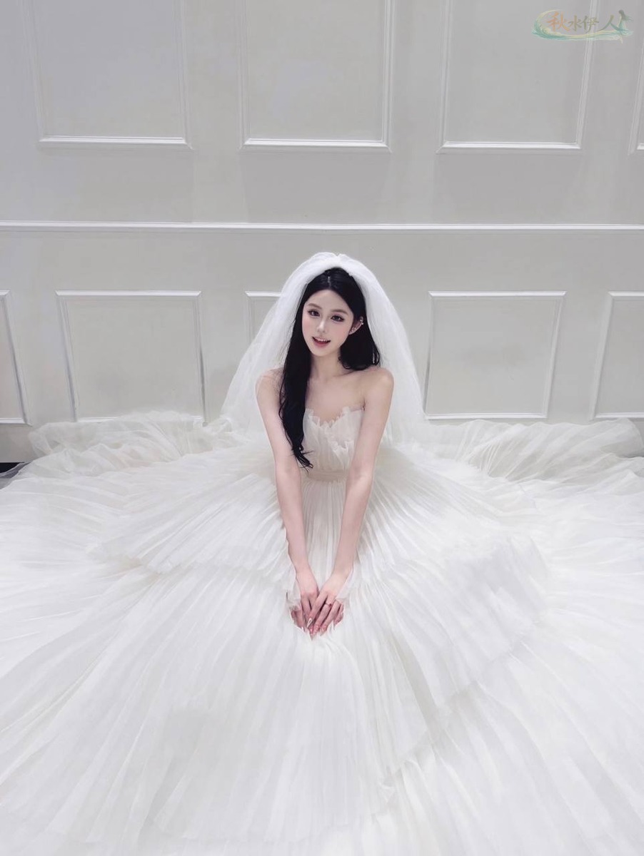 上海模特贴心小女友感