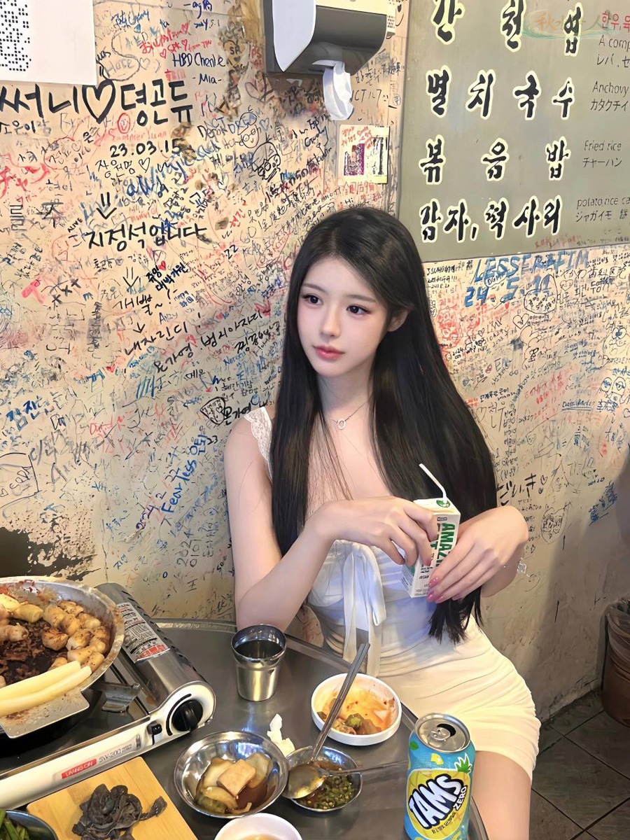 上海高挑模特腰臀比完美