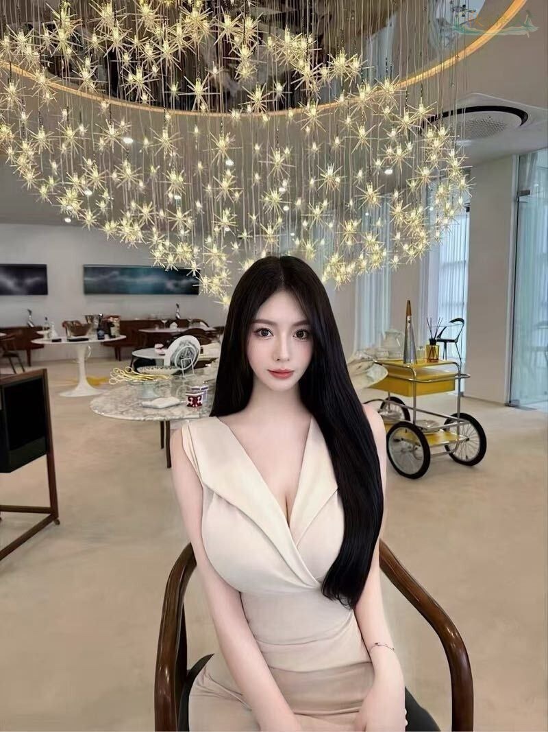 上海高挑网红模特魔鬼身材真实大G