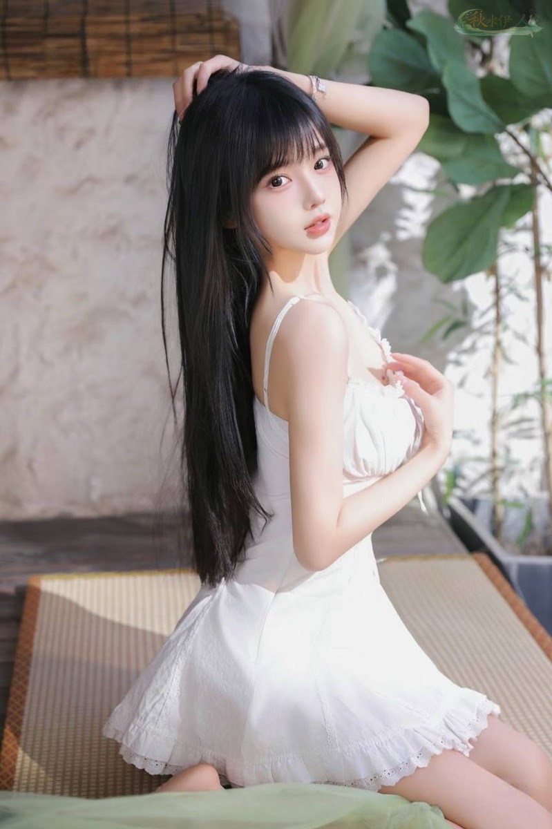 北京06后甜妹舞蹈模特写真