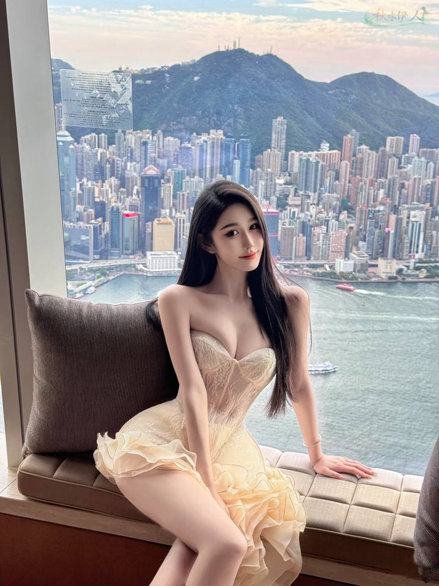 北京高挑模特白色皮肤