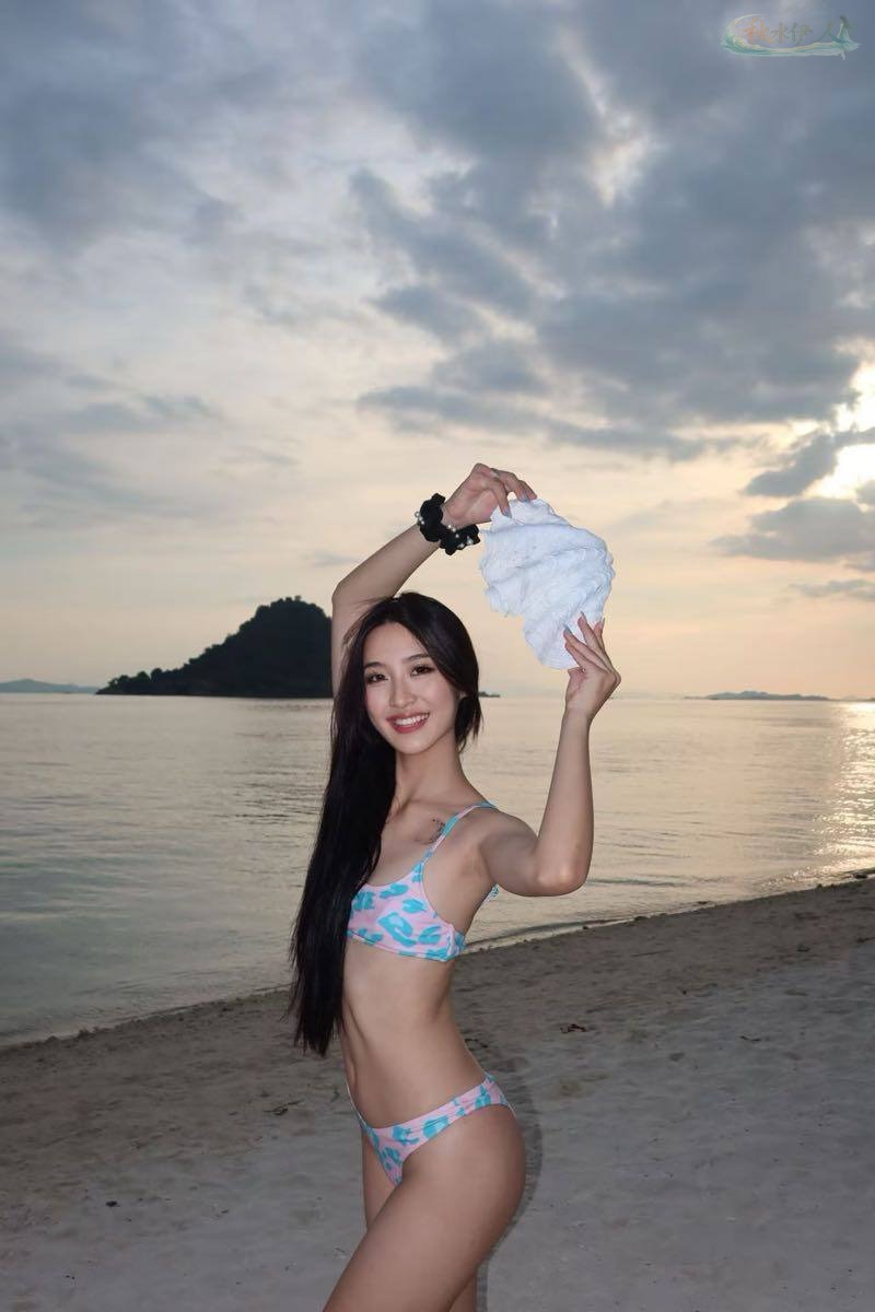 广州172身高女模特校园写真