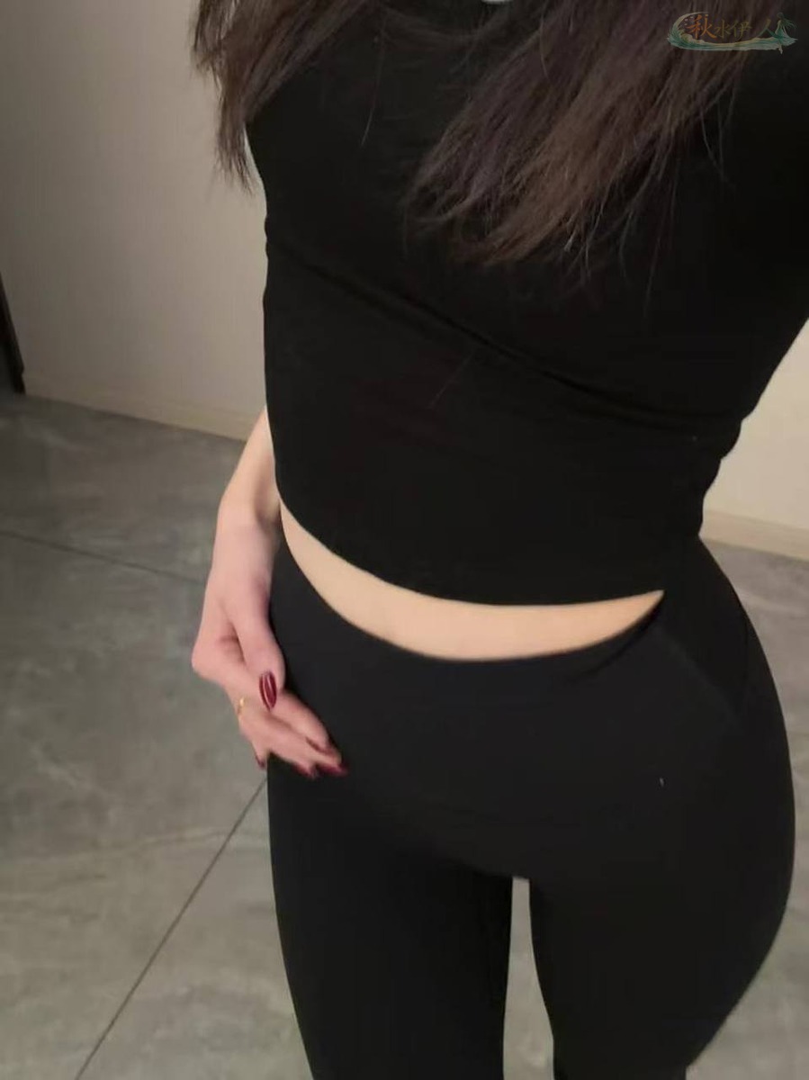 广州模特D罩杯身材展示