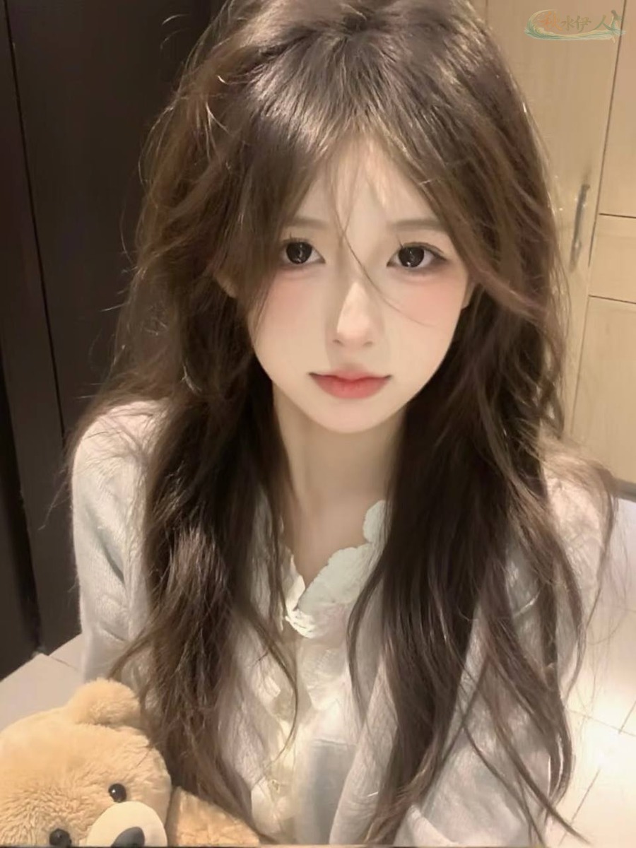 广州纯天然甜妹模特165cm写真