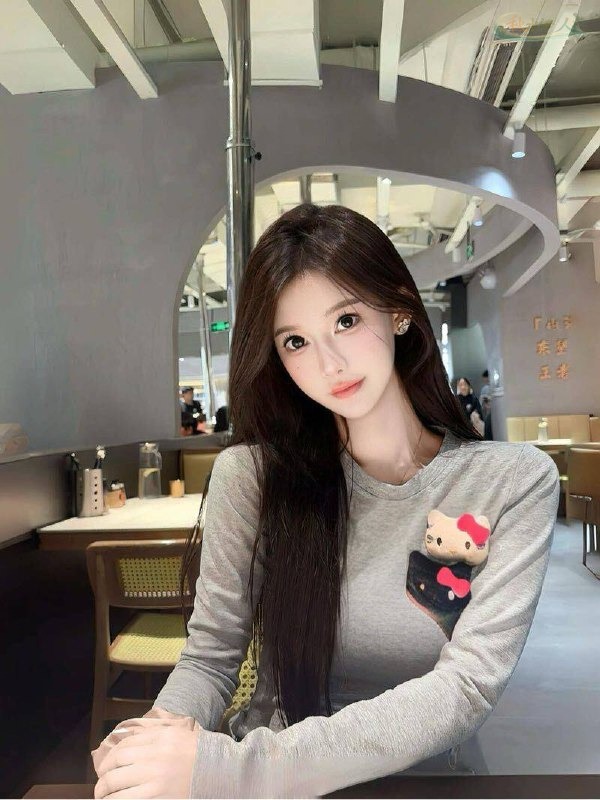北京御姐模特高挑身材正面写真