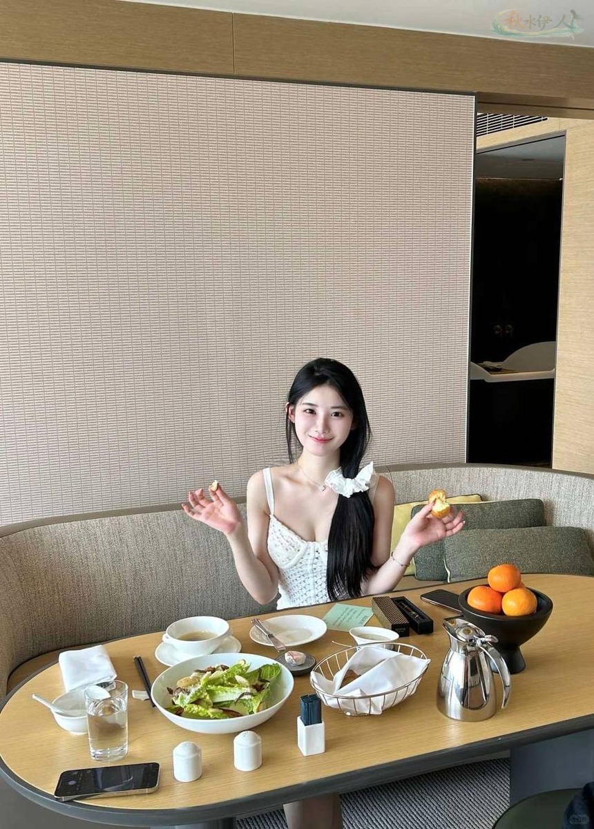 北京清纯校花天然美少女写真