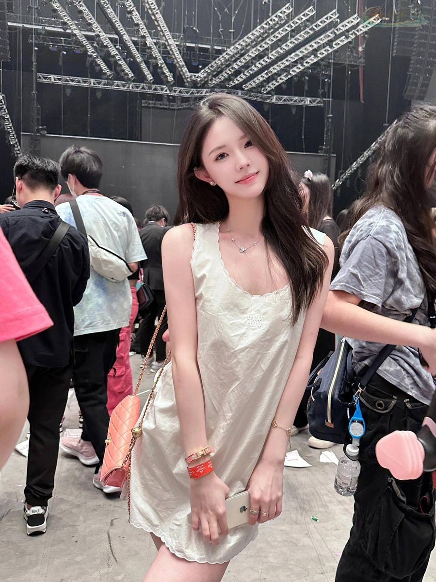 北京白皙肌肤模特写真