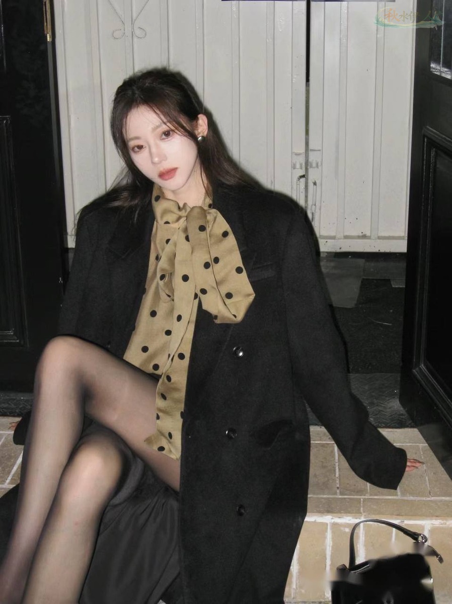 杭州甜甜女友风模特穿搭