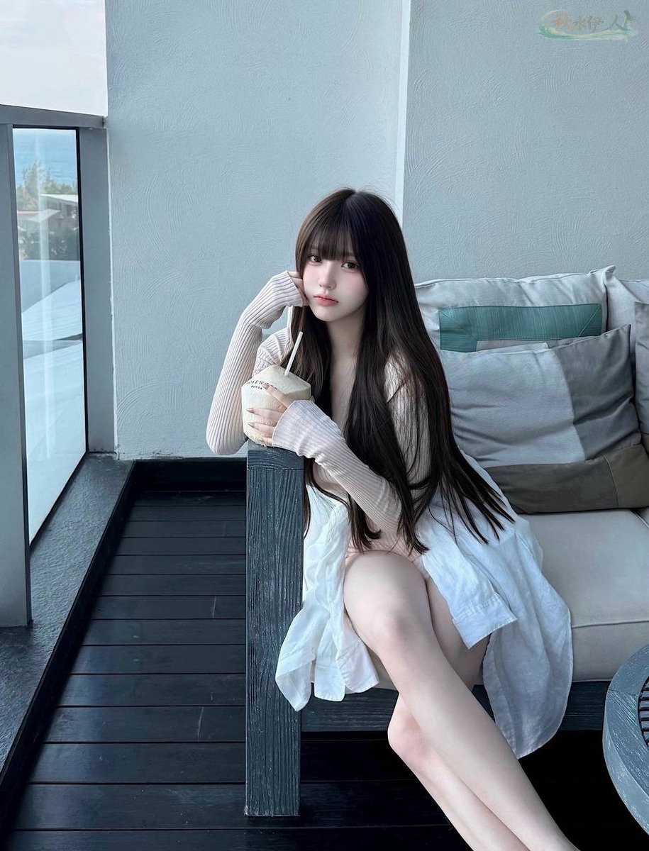 杭州艺术专业模特高白瘦甜美