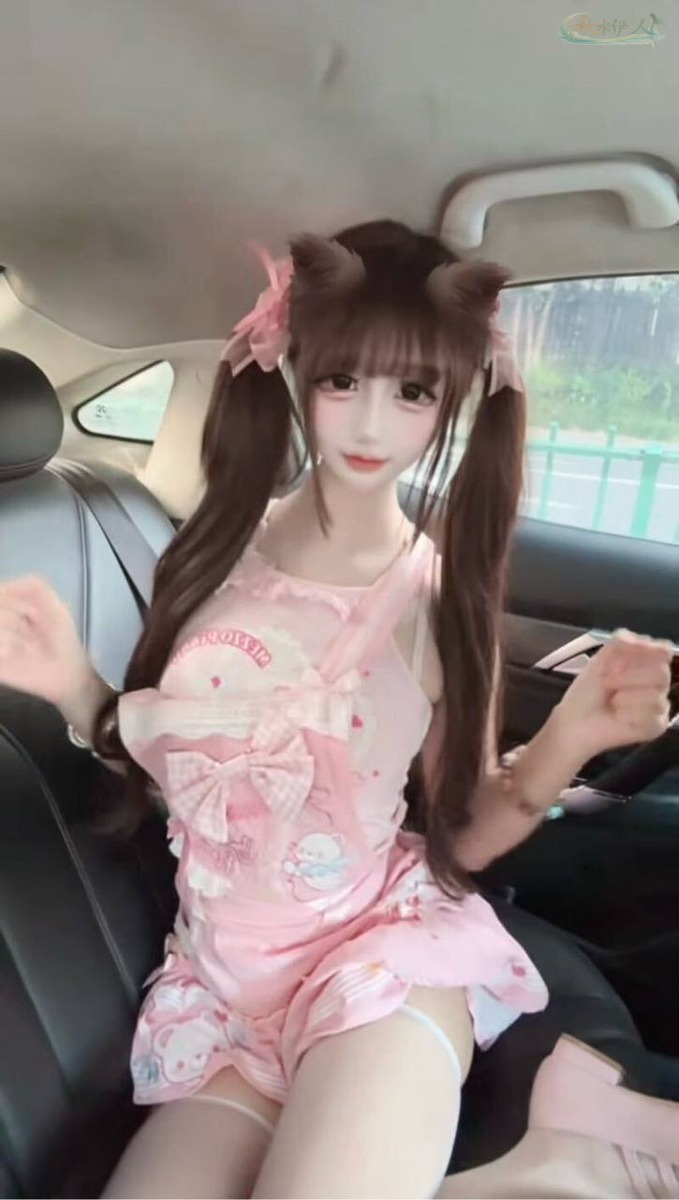 杭州07年天然C萝莉模特写真