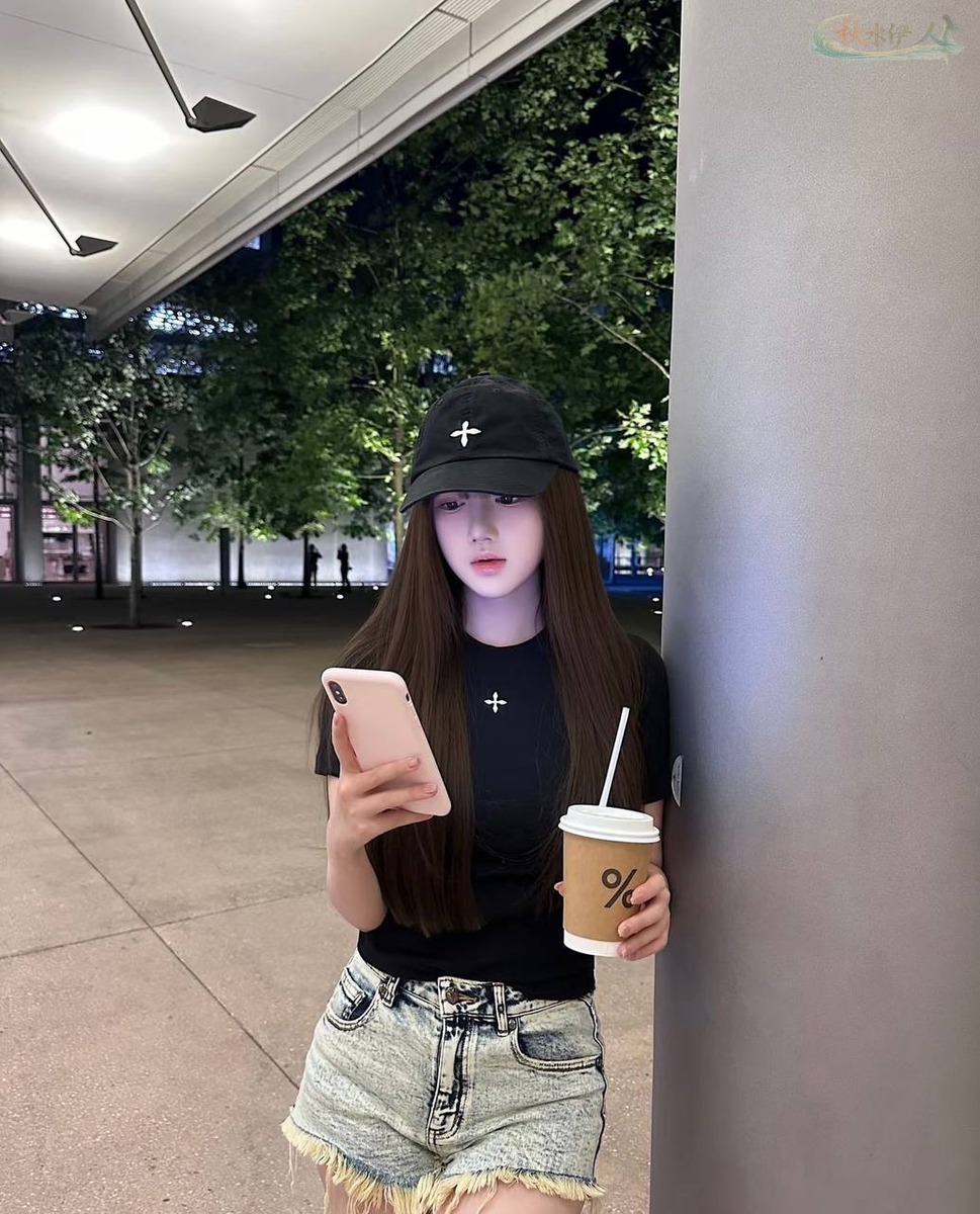 杭州极品甜妹天然E杯甜美照