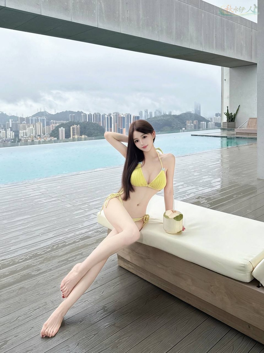 深圳温柔气质模特侧颜