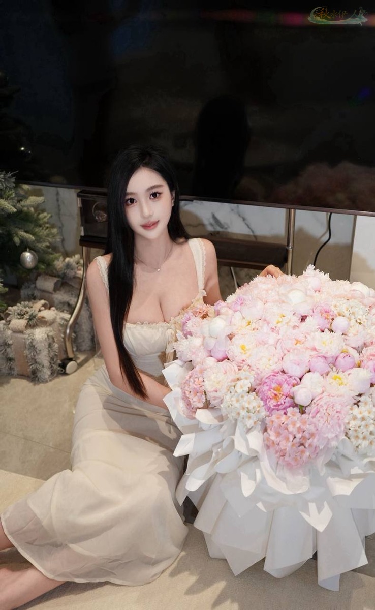 广州气质御姐雪白肌肤4