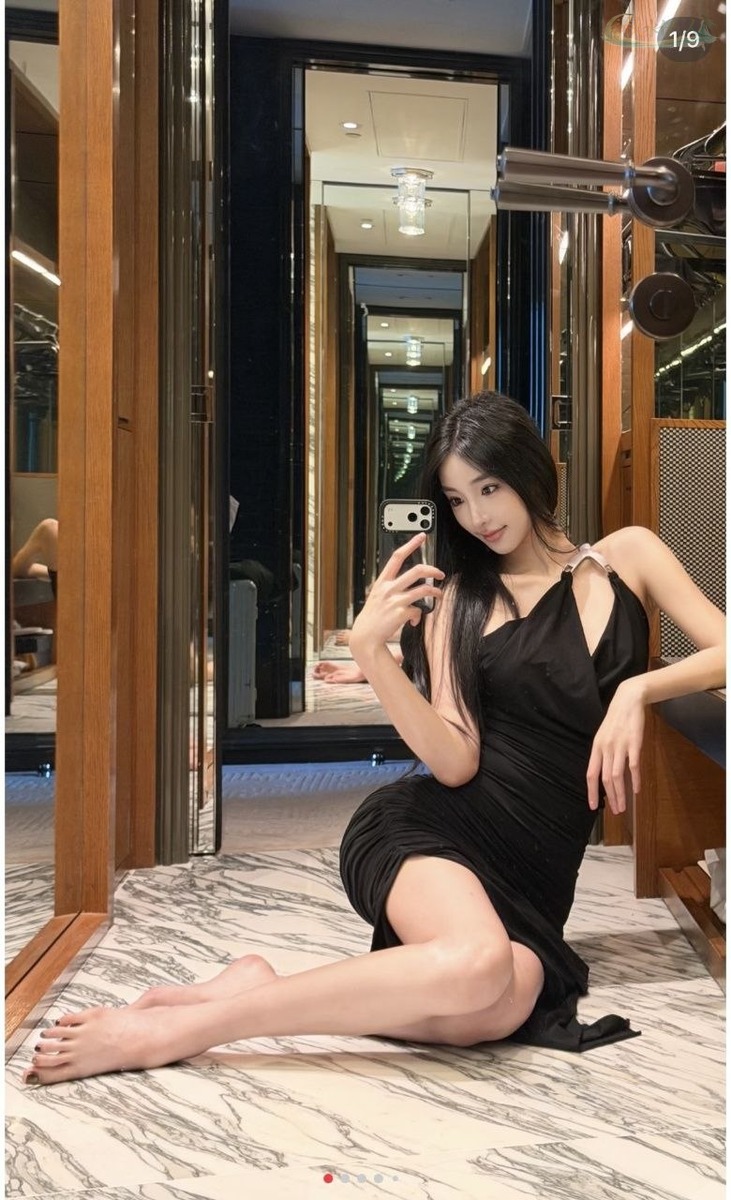 上海车模御姐气场全开