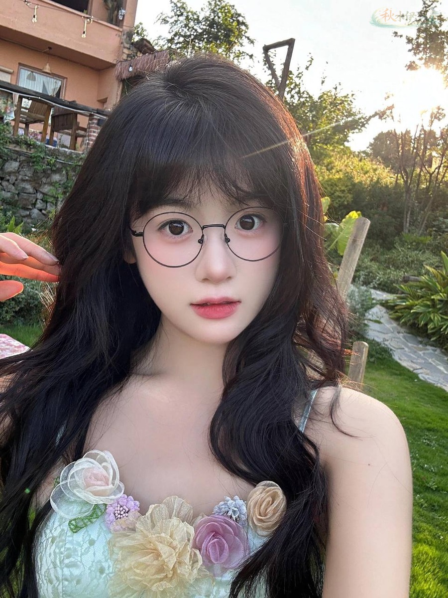 上海清纯模特写真街拍