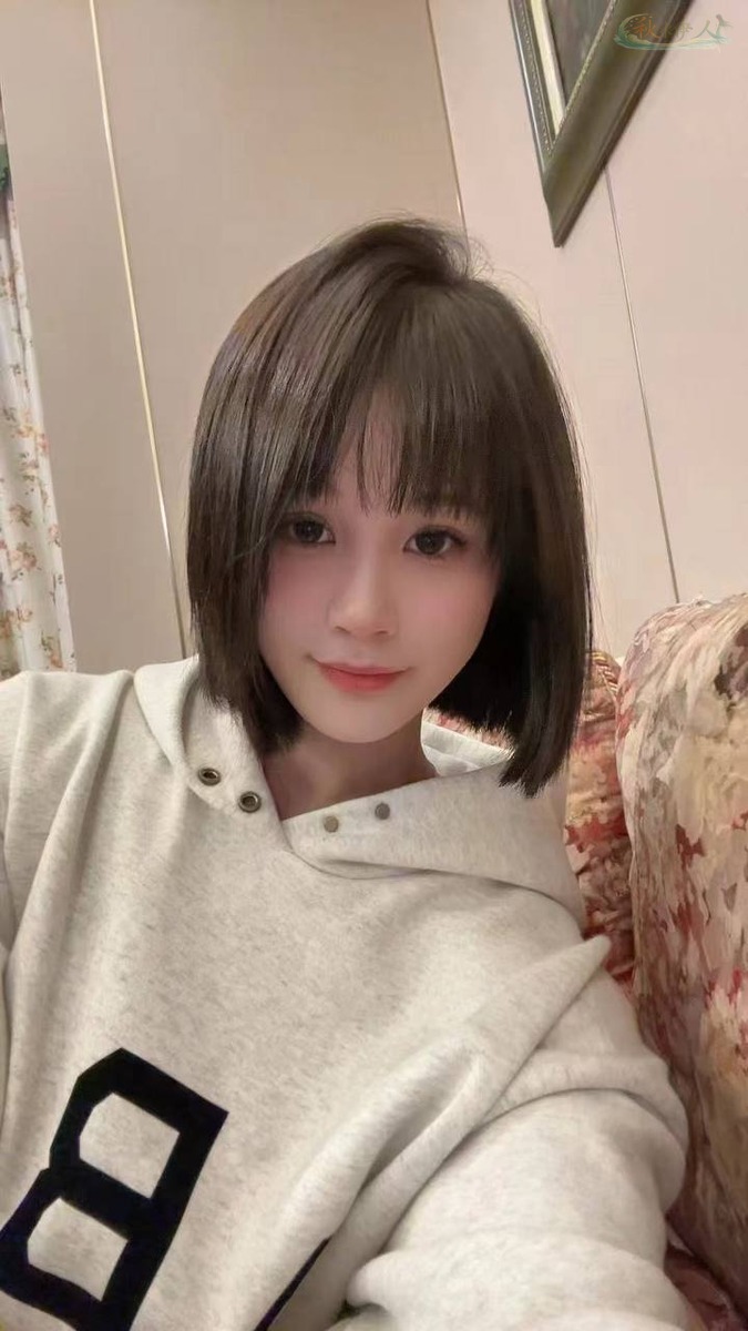 苏州开朗学生模特校园风