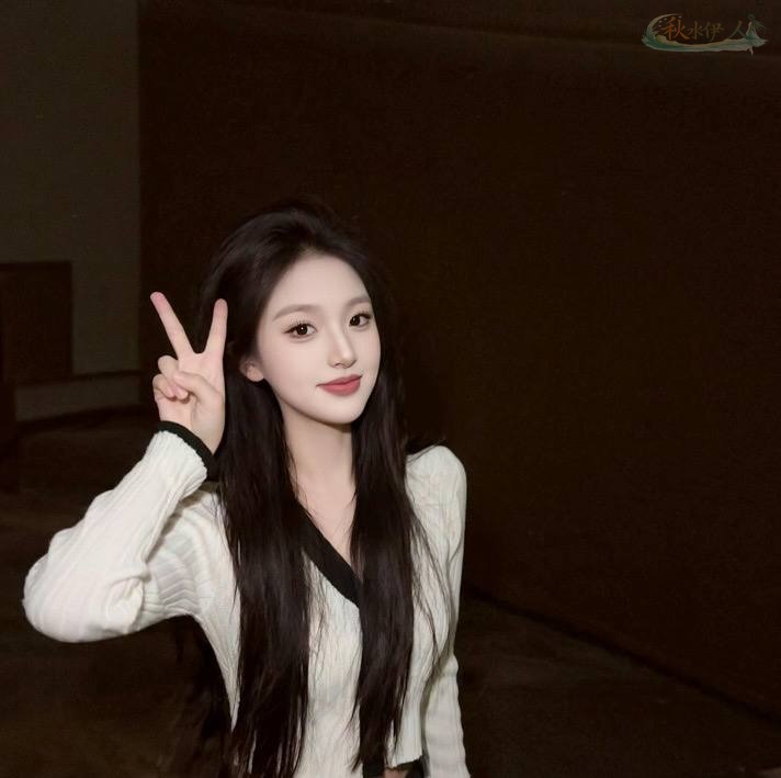 杭州少女感模特皮肤超白