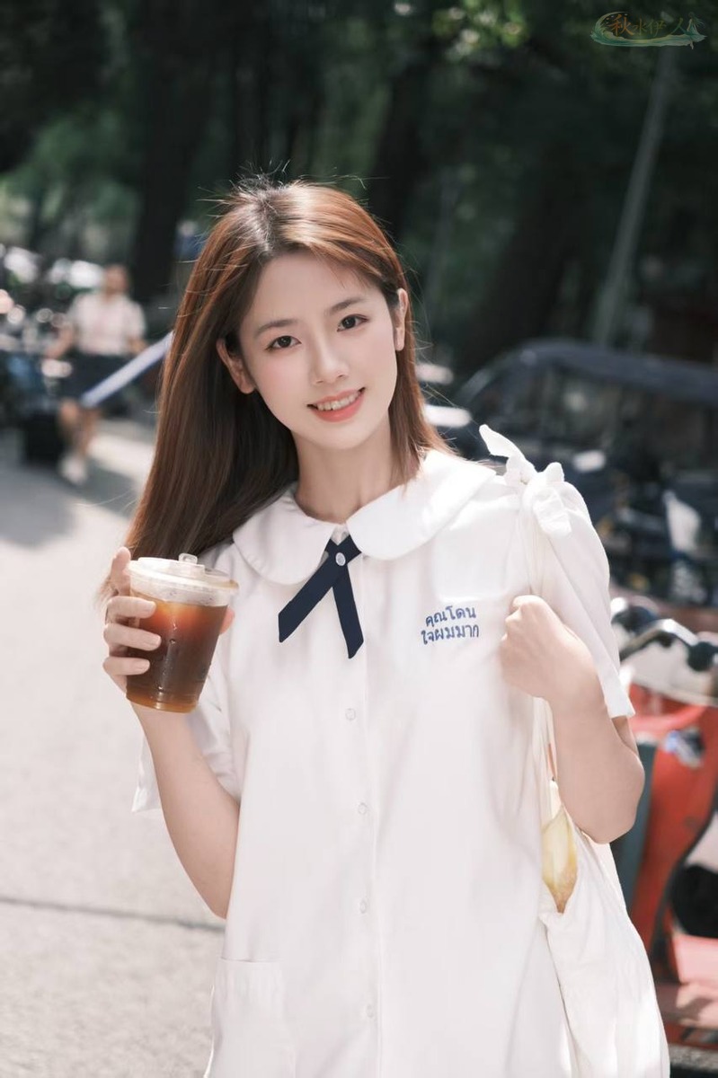 杭州原装少女模特淡妆生活照