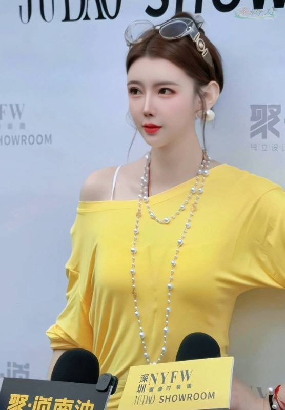 深圳九头身模特时尚造型