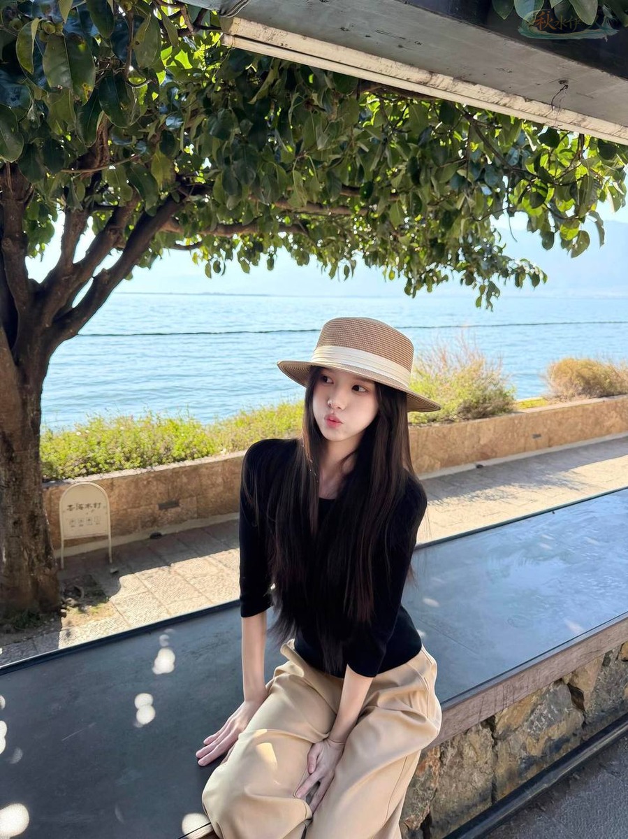 广州无纹身模特清新写真