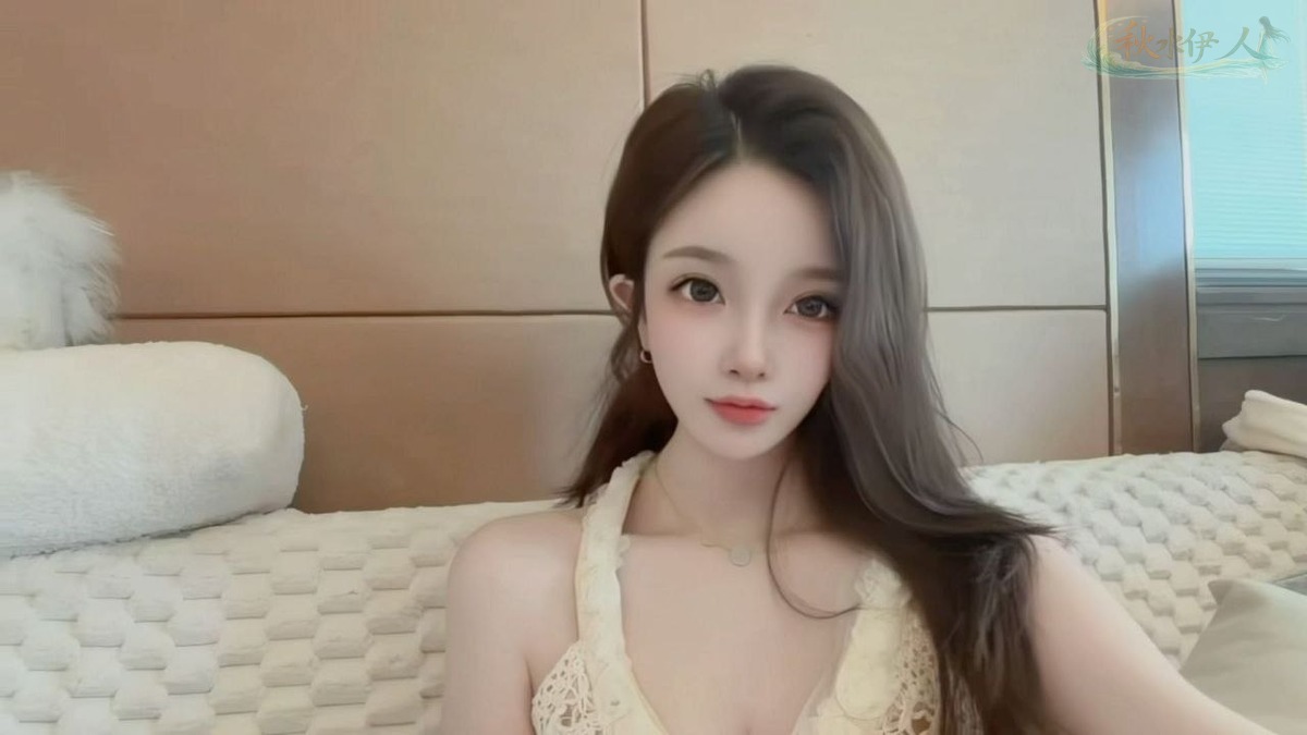 软萌少女黑长直写真身材展示