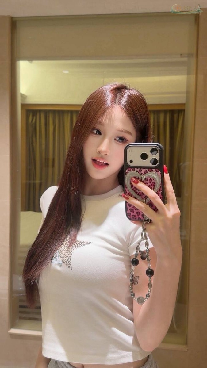 杭州清纯少女172cm街拍写真