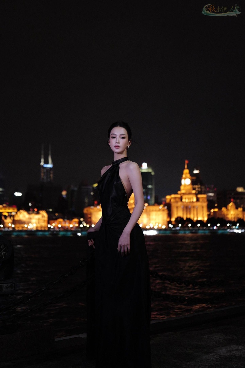 上海反差感女友风摄影作品