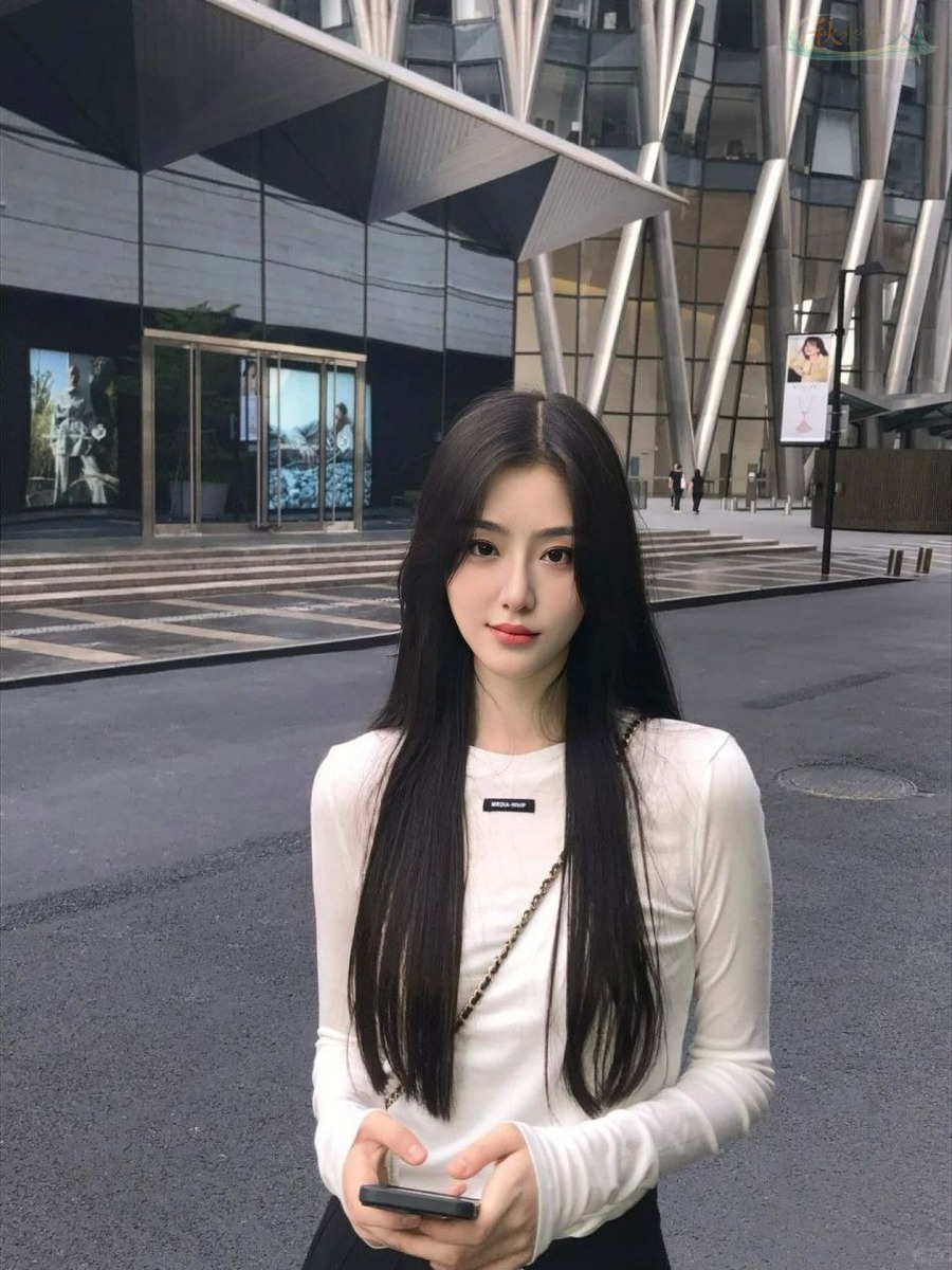 广州178cm专业模特飞儿写真图1