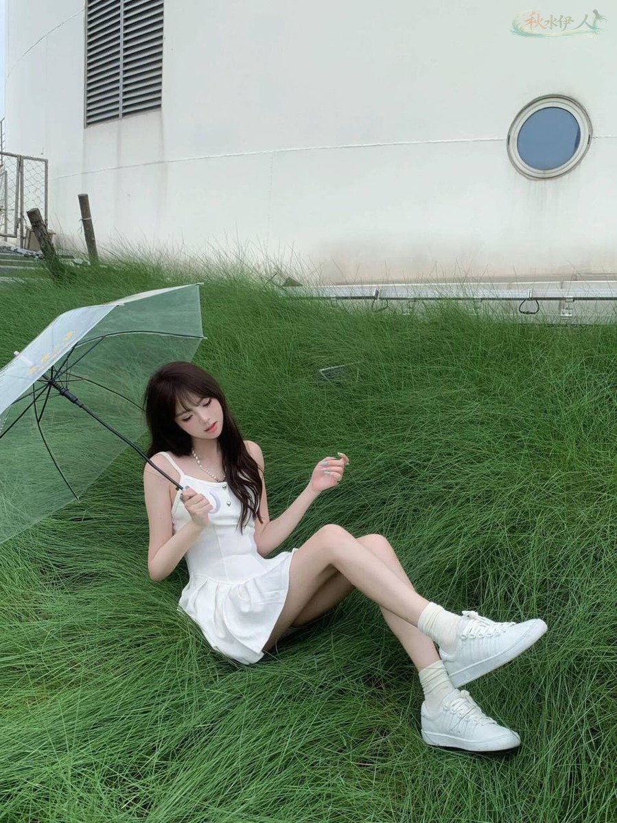 广州白嫩皮肤气质模特特写
