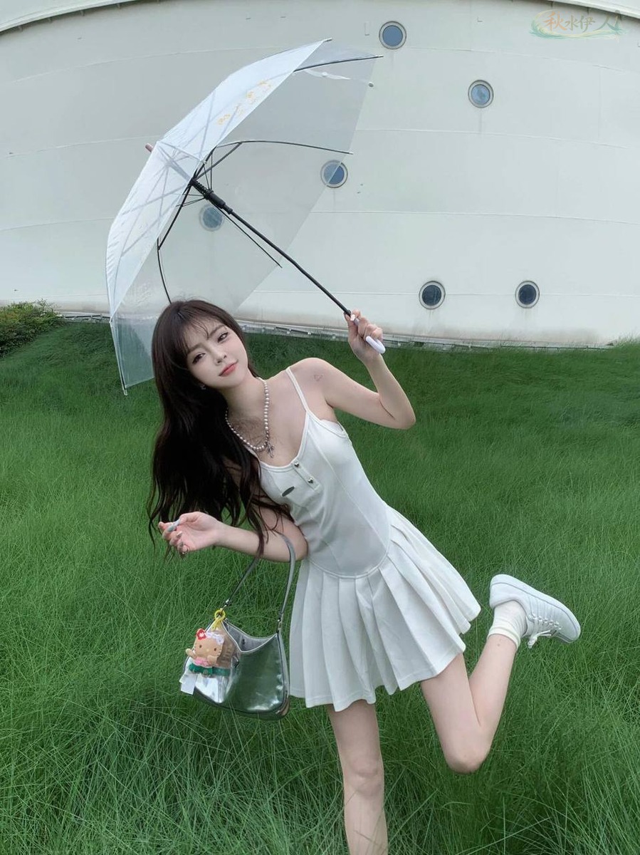 广州175cm高白纯女神写真