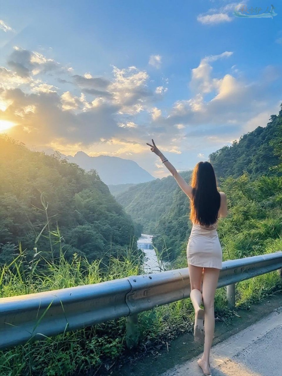 广州筷子腿模特热情开朗风格