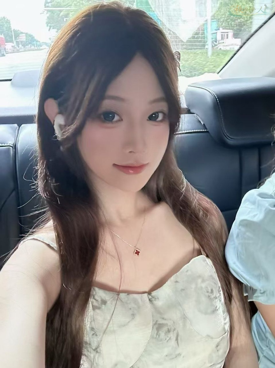 广州舞蹈模特陈若萱动态抓拍