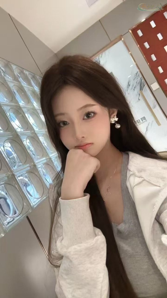 广州模特陈若萱特写照片