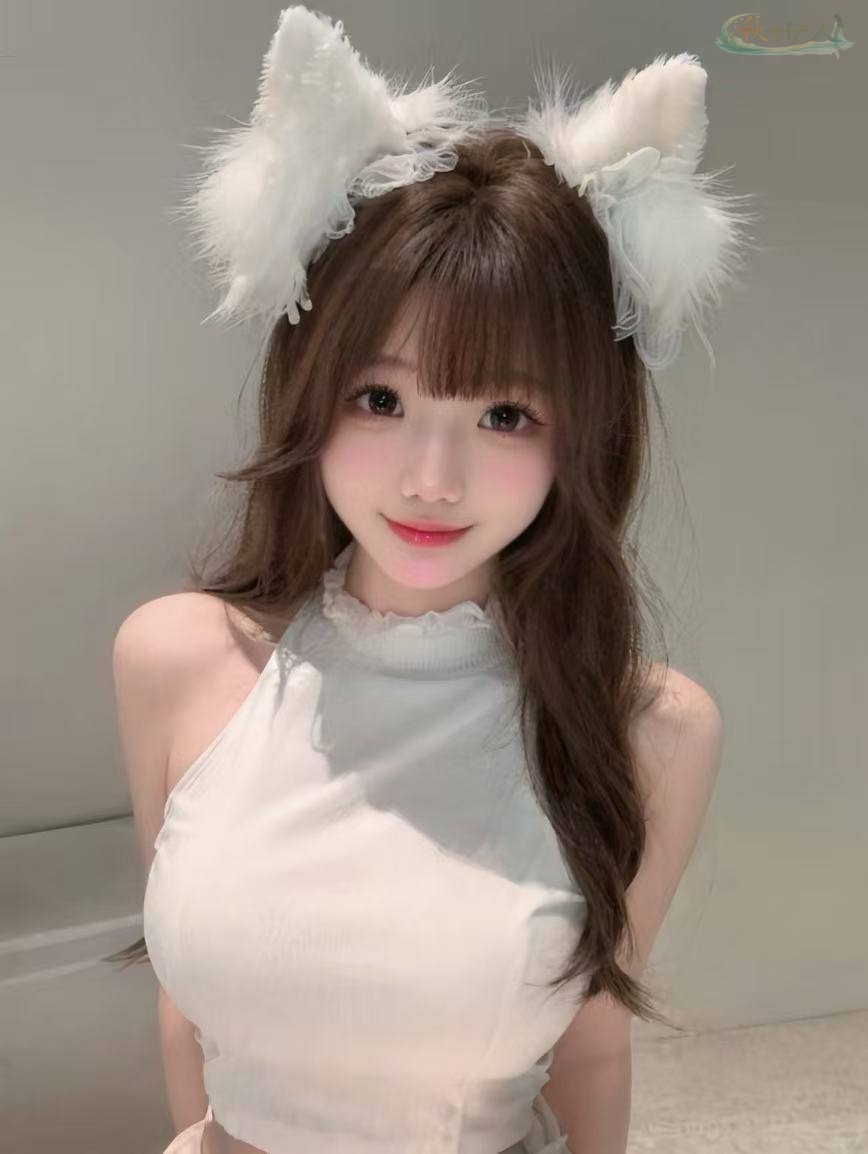 广州萝莉风模特写真白嫩少女