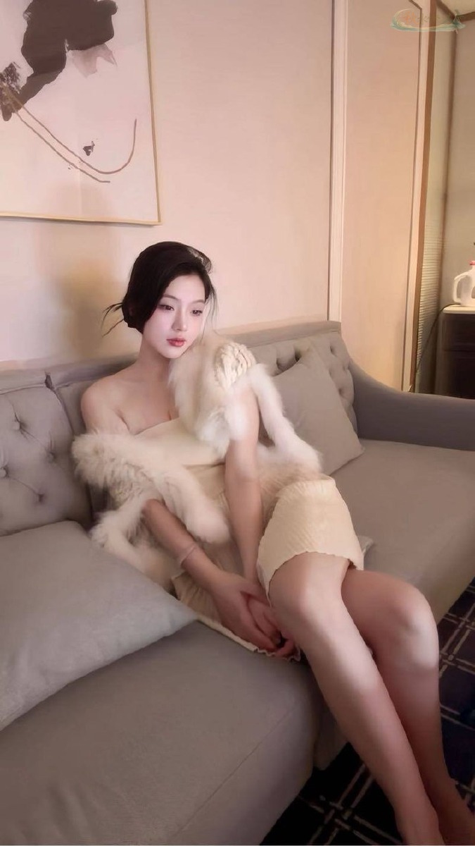 深圳纯欲系平面模特写真