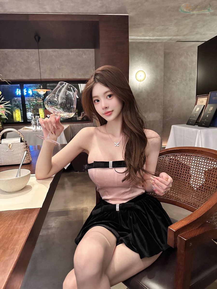 广州清纯女友风舞蹈生模特写真