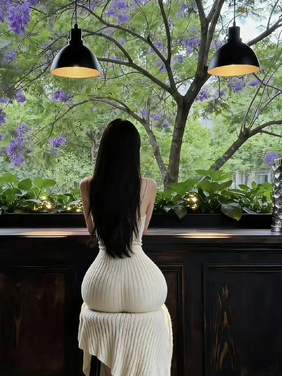 上海D罩杯模特个性写真