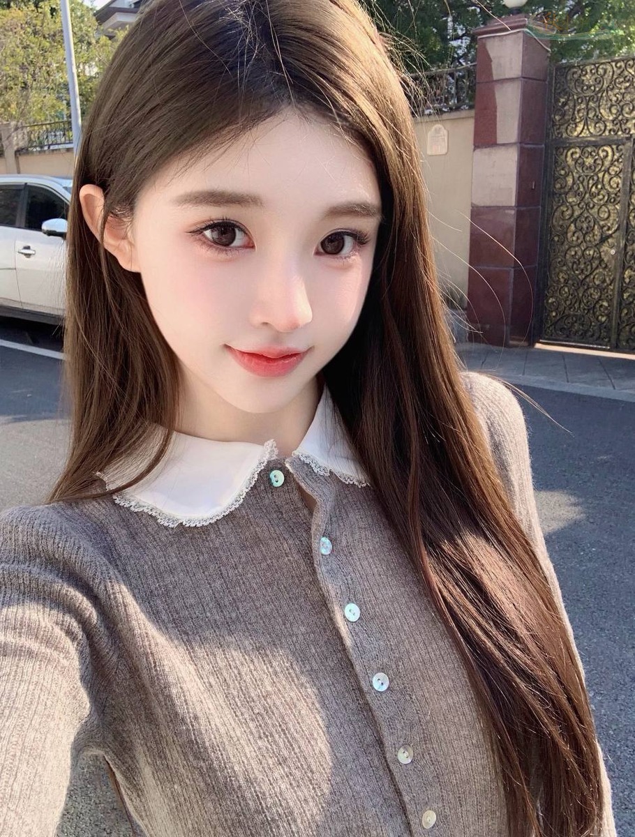 广州可盐可甜少女模特街拍