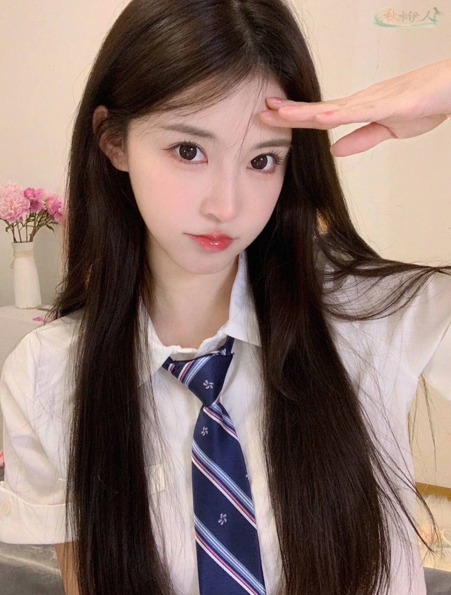 广州湘妹子模特白嫩肌肤