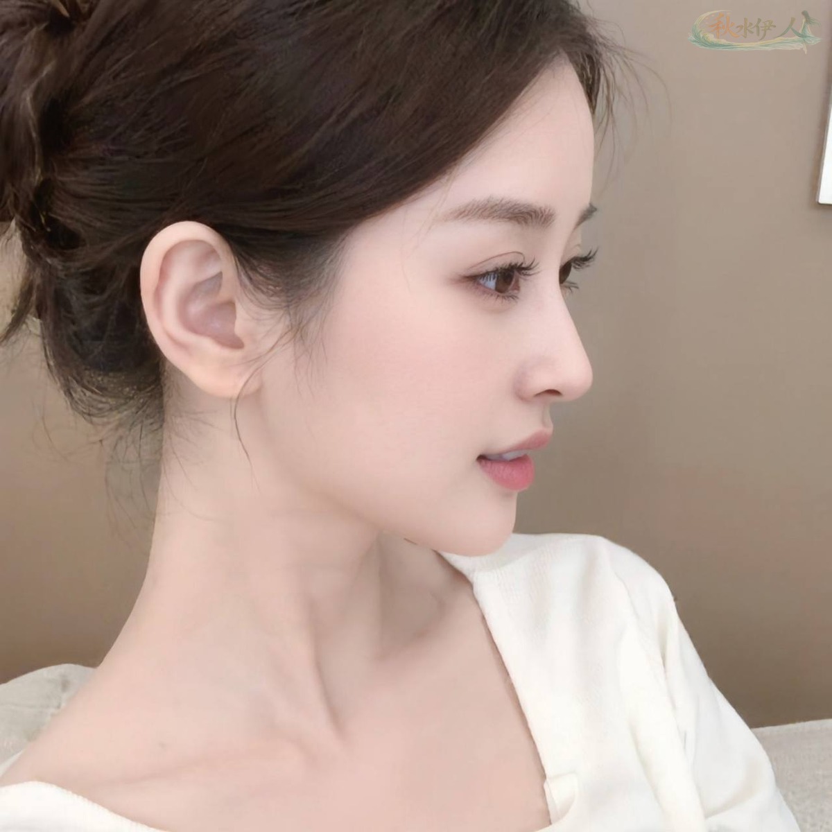 广州皮肤白嫩女神街拍