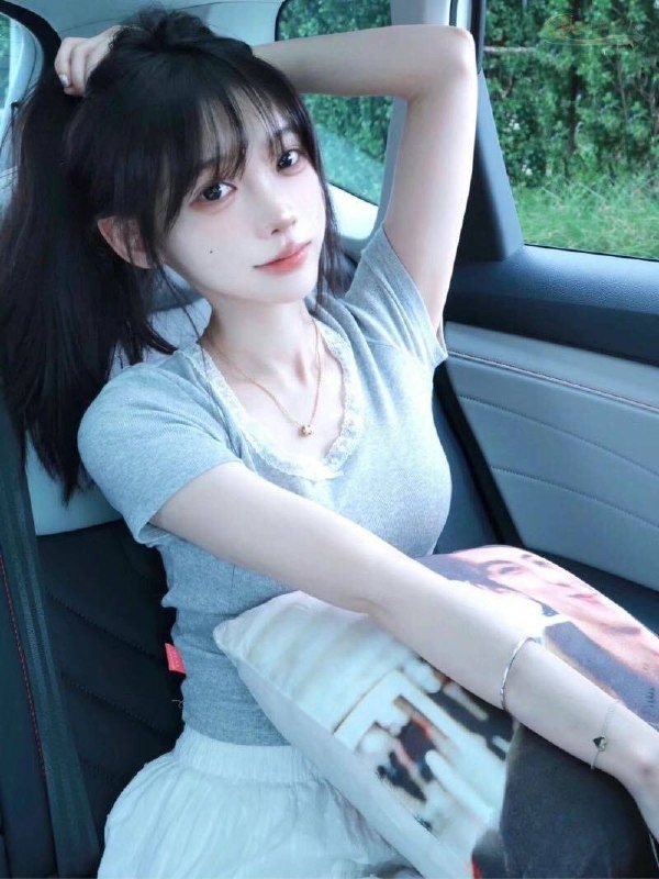 广州176模特小蛮腰大片