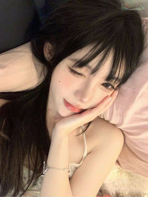 广州校花颜值模特时尚大片