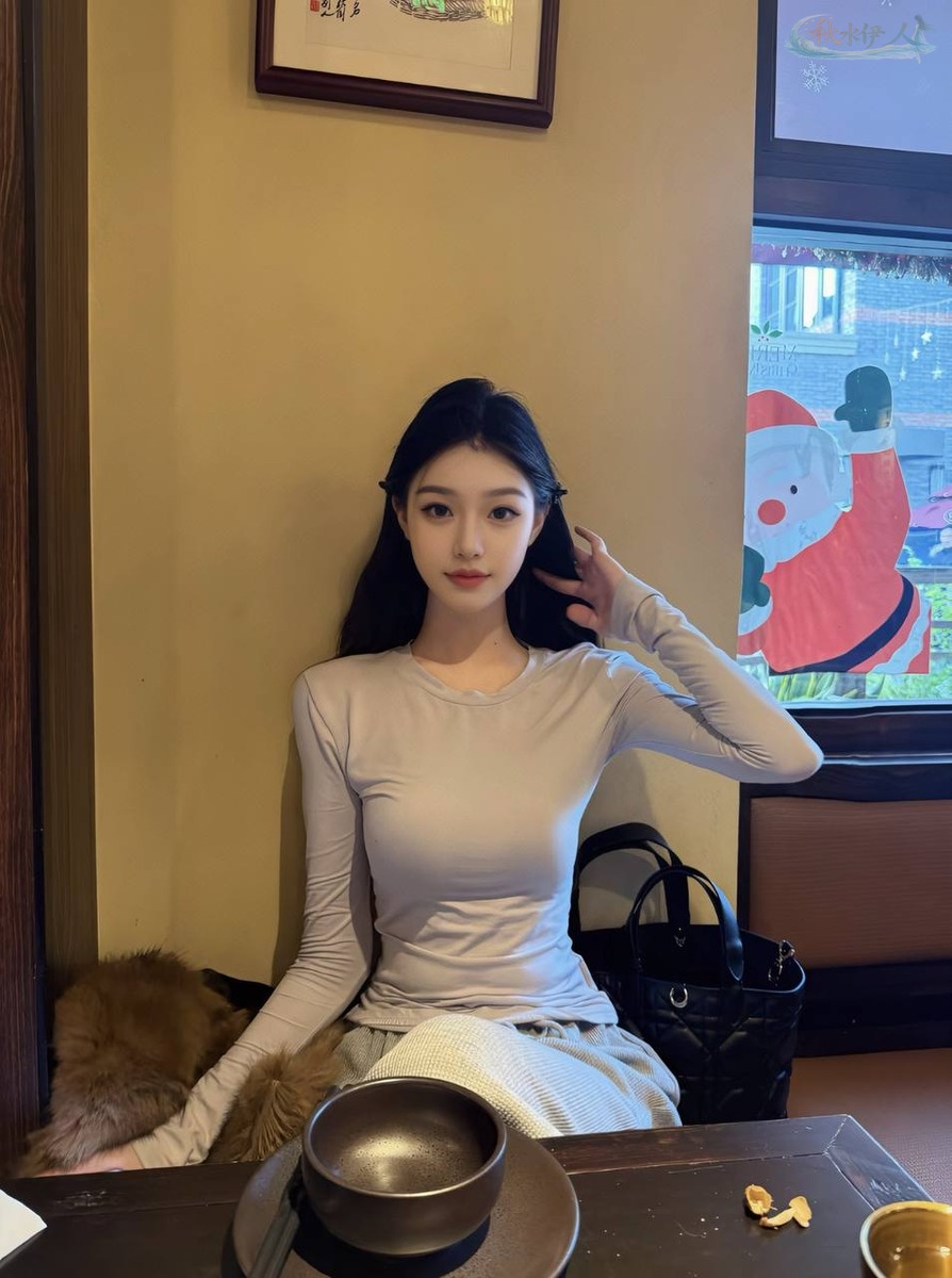 广州高挑女模日常穿搭