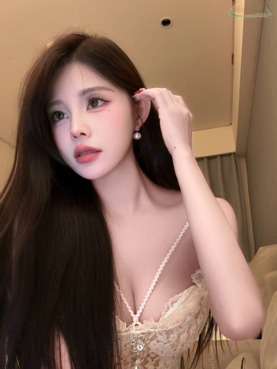 深圳温柔小酥音女友感模特