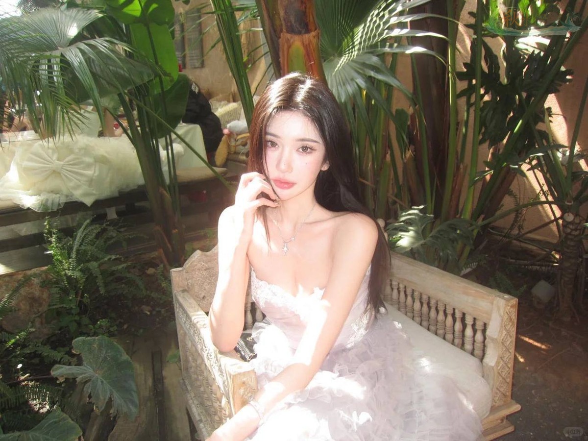 深圳猫系女友甜美笑容拍摄