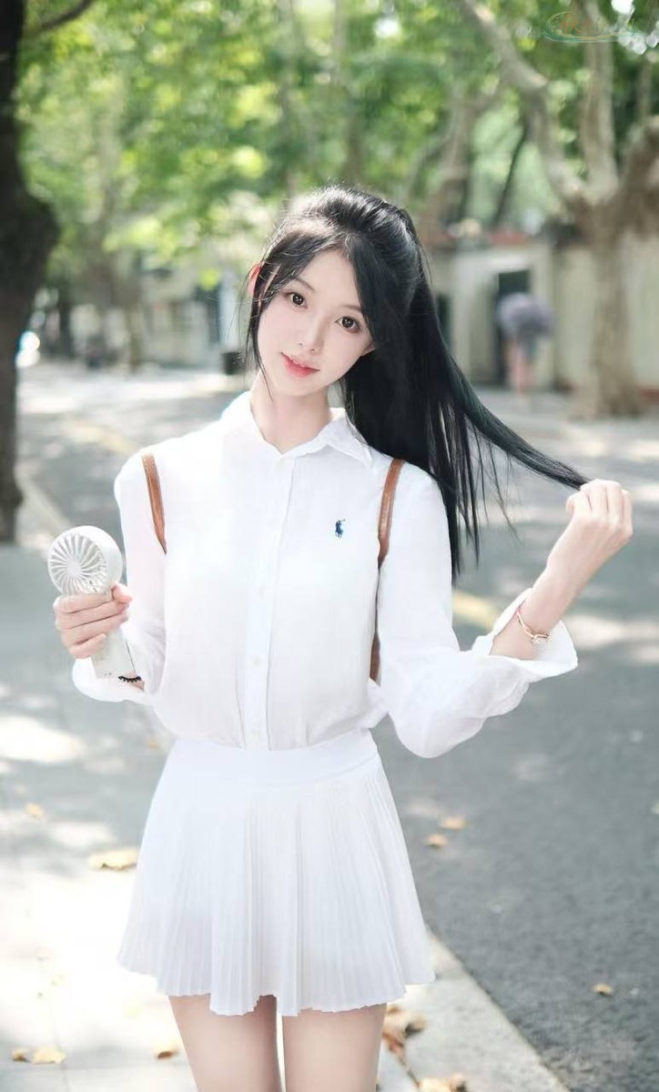 苏州校园风艺术系模特街拍