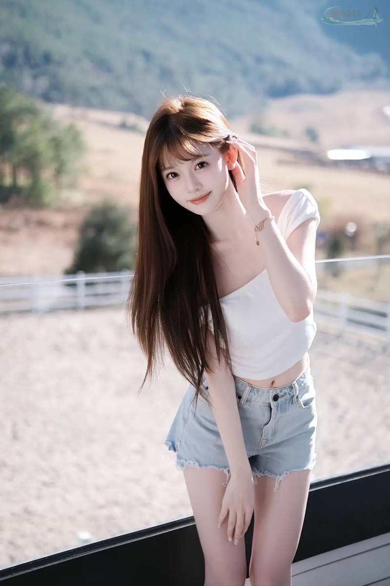 上海纯欲风模特写真大片