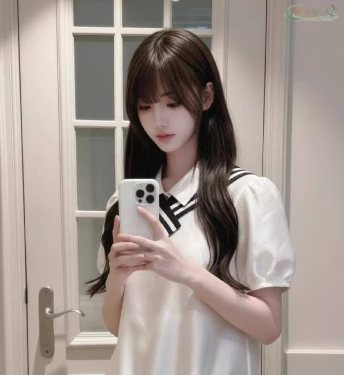 上海高白纯气质模特Lisa写真