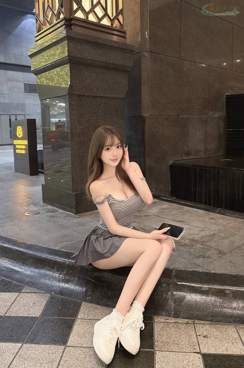 深圳可纯可欲模特气质大片